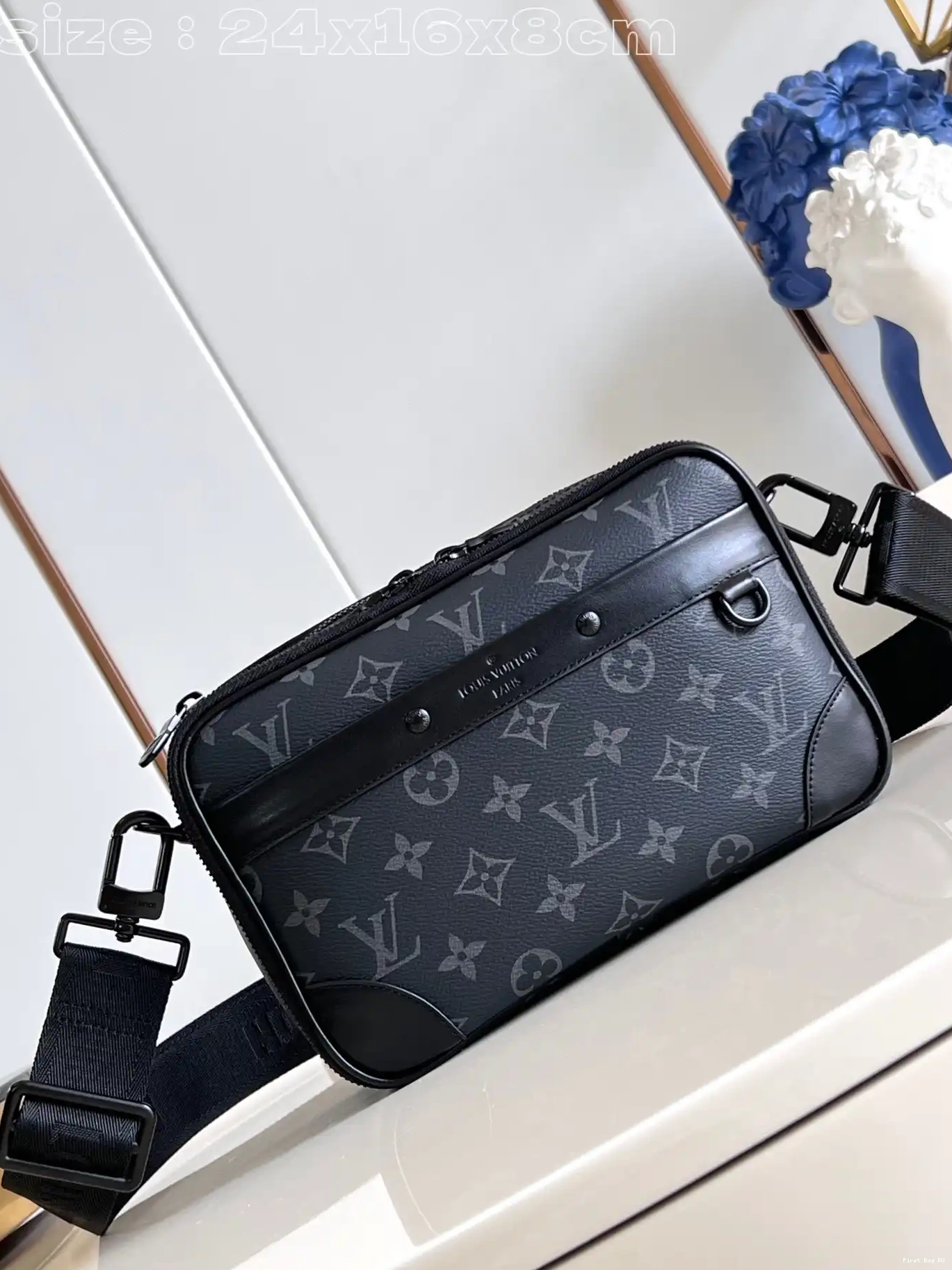 VUITTON LOUIS cm Alpha-24*16*8 Nano 0507